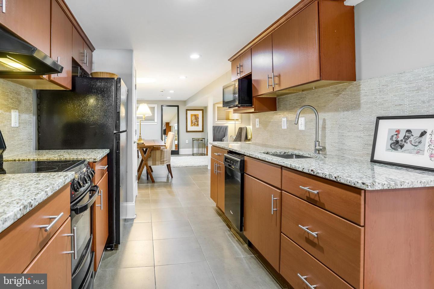1716 M ST NE, WASHINGTON, District Of Columbia 20002, 3 Bedrooms Bedrooms, ,3 BathroomsBathrooms,Residential,For sale,1716 M ST NE,DCDC2199576 MLS # DCDC2199576
