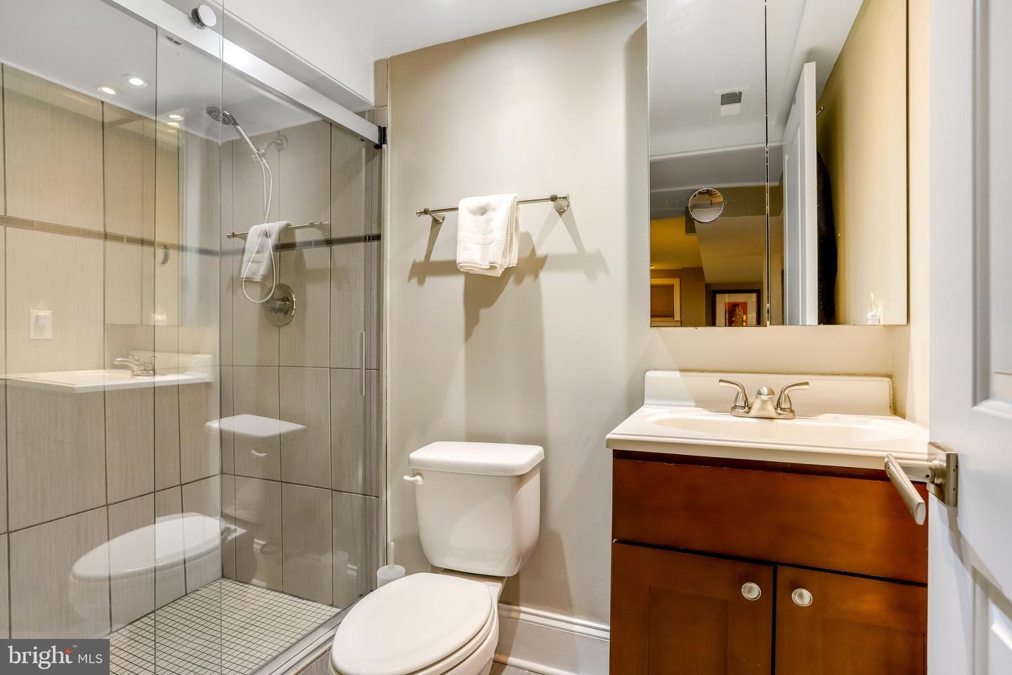 1716 M ST NE, WASHINGTON, District Of Columbia 20002, 3 Bedrooms Bedrooms, ,3 BathroomsBathrooms,Residential,For sale,1716 M ST NE,DCDC2199576 MLS # DCDC2199576