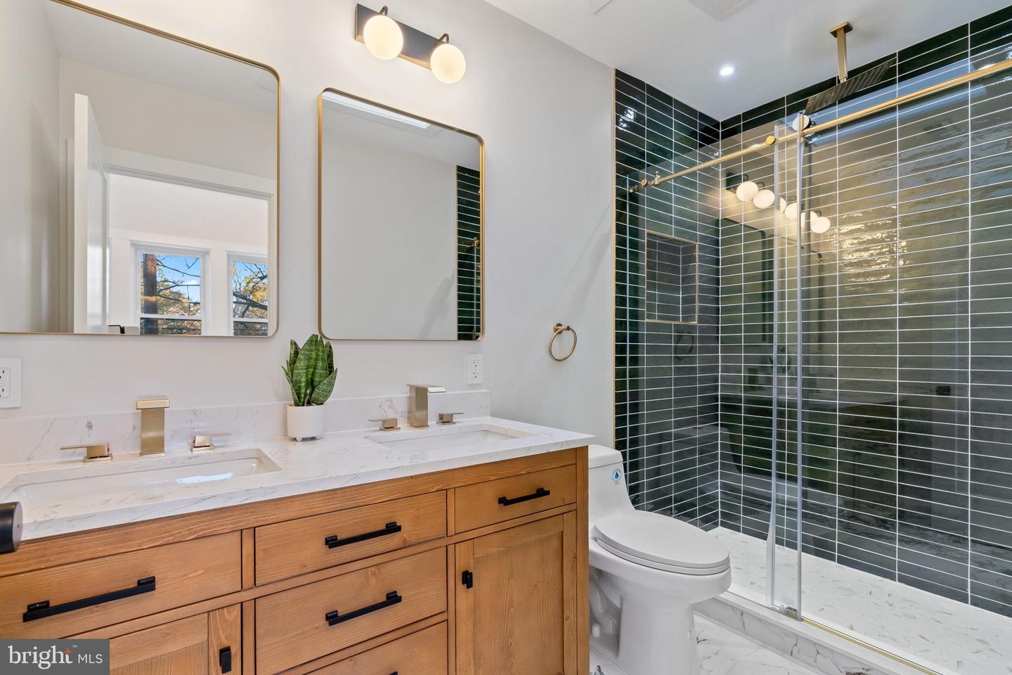 724 MARIETTA PL NW, WASHINGTON, District Of Columbia 20011, 4 Bedrooms Bedrooms, ,3 BathroomsBathrooms,Residential,For sale,724 MARIETTA PL NW,DCDC2199592 MLS # DCDC2199592