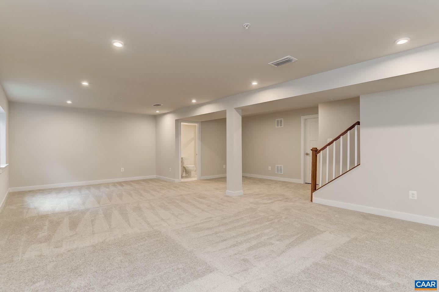29 WHITE SANDS BLVD, BARBOURSVILLE, Virginia 22923, 3 Bedrooms Bedrooms, ,2 BathroomsBathrooms,Residential,For sale,29 WHITE SANDS BLVD,664230 MLS # 664230