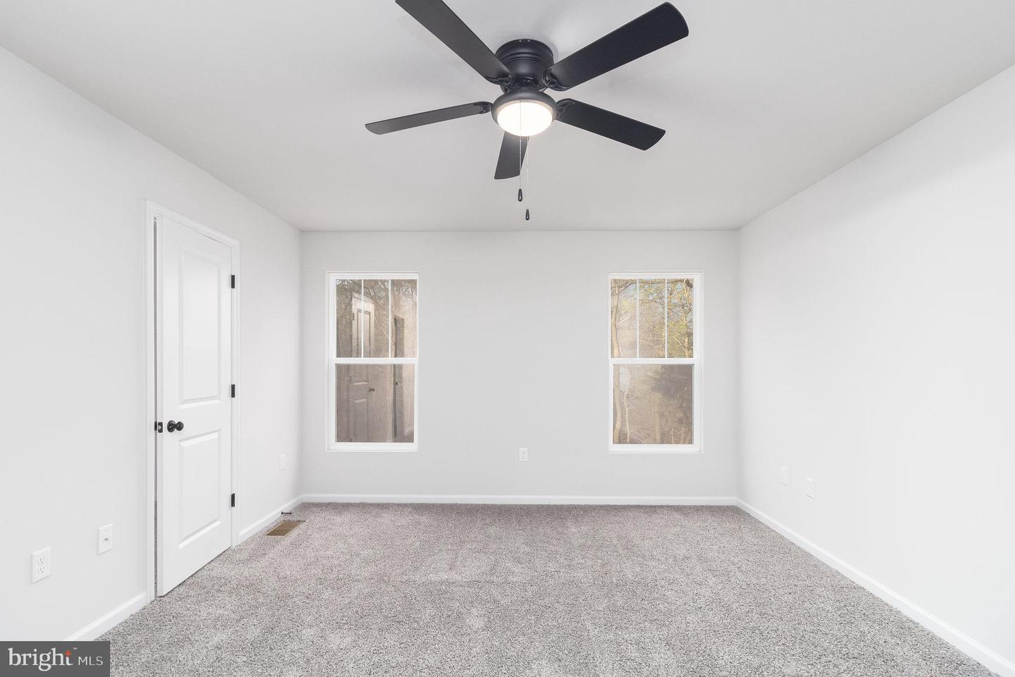 417 PALMER ST, FREDERICKSBURG, Virginia 22401, 4 Bedrooms Bedrooms, ,3 BathroomsBathrooms,Residential,For sale,417 PALMER ST,VAFB2008154 MLS # VAFB2008154
