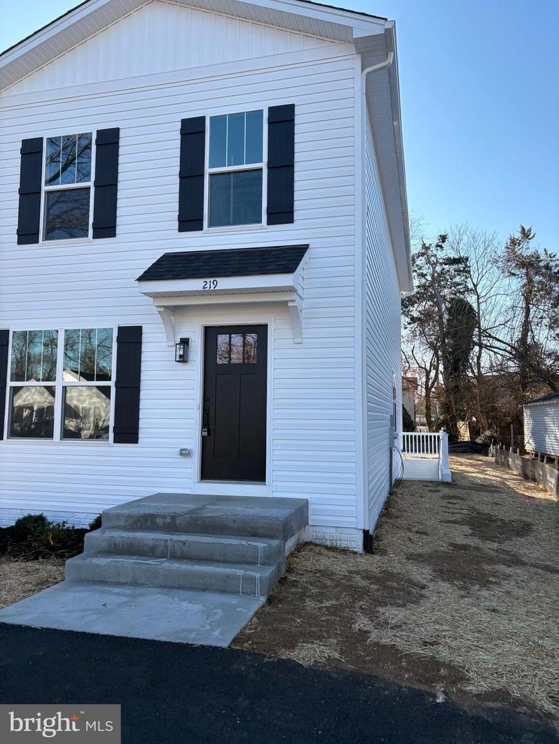 417 PALMER ST, FREDERICKSBURG, Virginia 22401, 4 Bedrooms Bedrooms, ,3 BathroomsBathrooms,Residential,For sale,417 PALMER ST,VAFB2008154 MLS # VAFB2008154