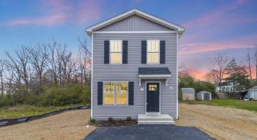 417 PALMER ST, FREDERICKSBURG, Virginia 22401, 4 Bedrooms Bedrooms, ,3 BathroomsBathrooms,Residential,For sale,417 PALMER ST,VAFB2008154 MLS # VAFB2008154