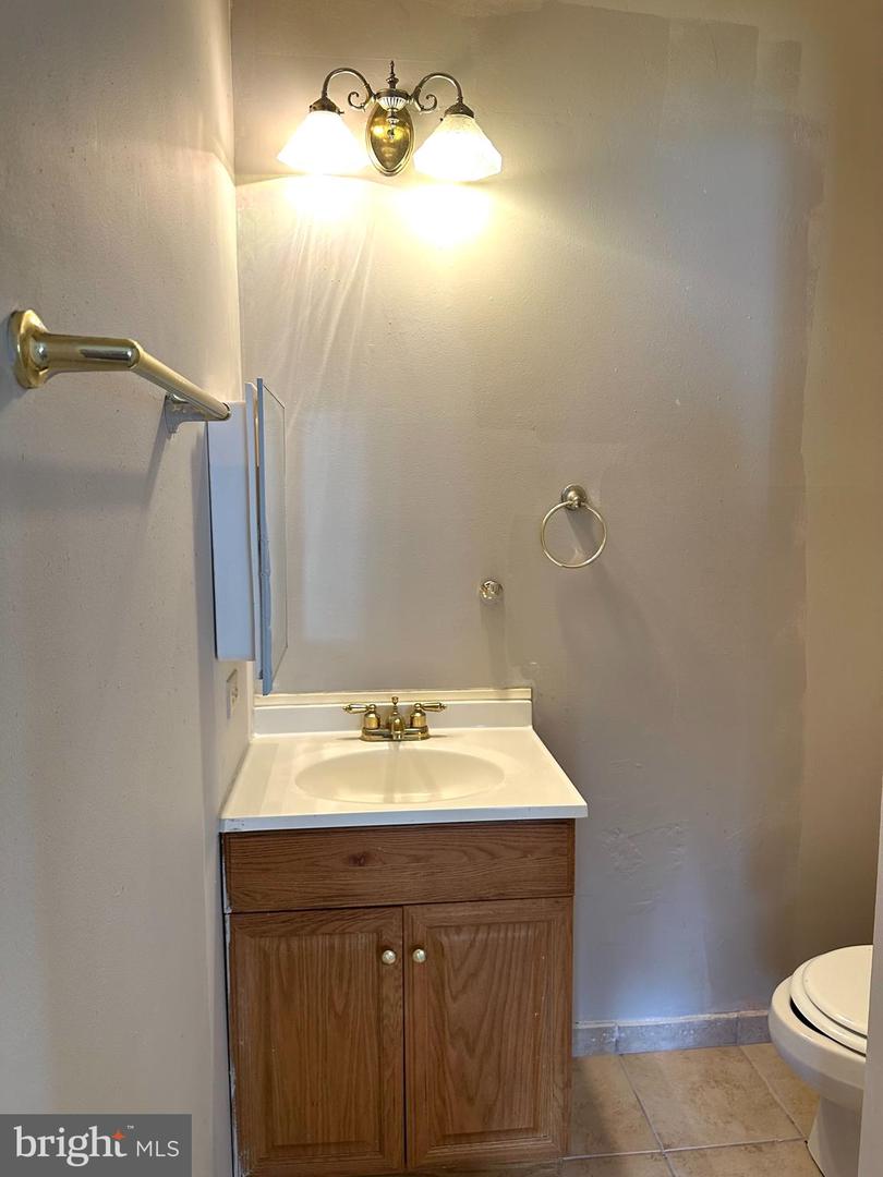 379 BROWN ST, STRASBURG, Virginia 22657, 3 Bedrooms Bedrooms, ,3 BathroomsBathrooms,Residential,For sale,379 BROWN ST,VASH2011396 MLS # VASH2011396