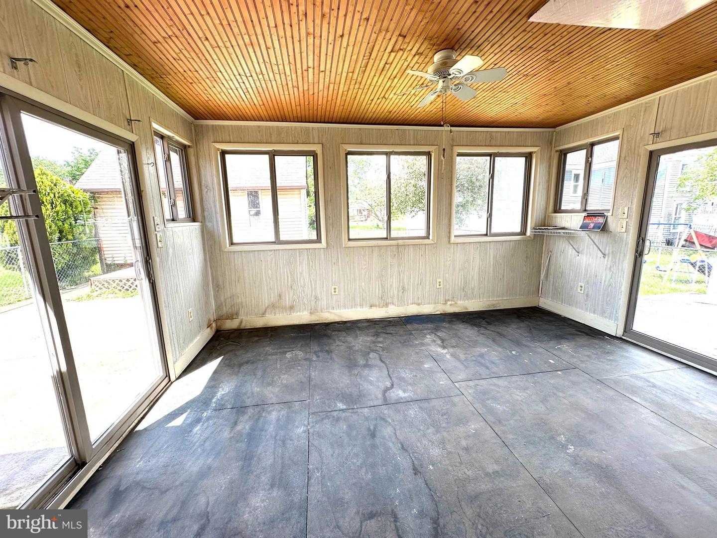 379 BROWN ST, STRASBURG, Virginia 22657, 3 Bedrooms Bedrooms, ,3 BathroomsBathrooms,Residential,For sale,379 BROWN ST,VASH2011396 MLS # VASH2011396