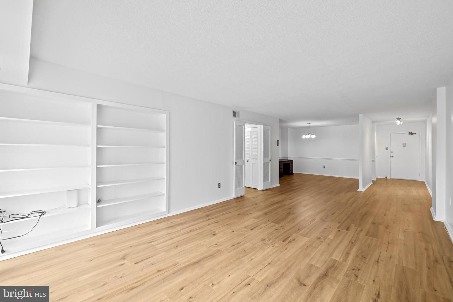 1300 ARMY NAVY DR #415, ARLINGTON, Virginia 22202, 1 Bedroom Bedrooms, ,1 BathroomBathrooms,Residential,For sale,1300 ARMY NAVY DR #415,VAAR2057208 MLS # VAAR2057208