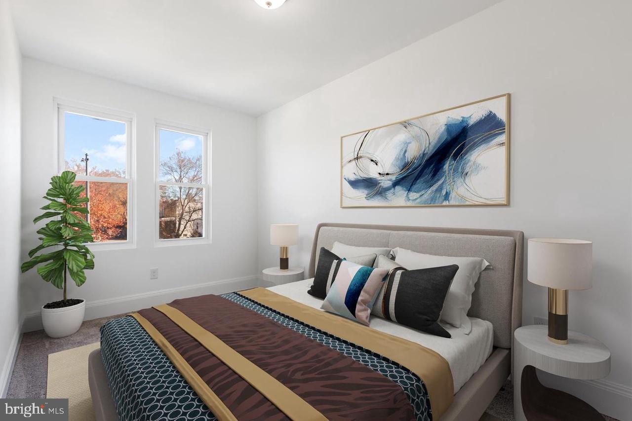 756 19TH ST NE, WASHINGTON, District Of Columbia 20002, 5 Bedrooms Bedrooms, 12 Rooms Rooms,3 BathroomsBathrooms,Residential,For sale,756 19TH ST NE,DCDC2199558 MLS # DCDC2199558