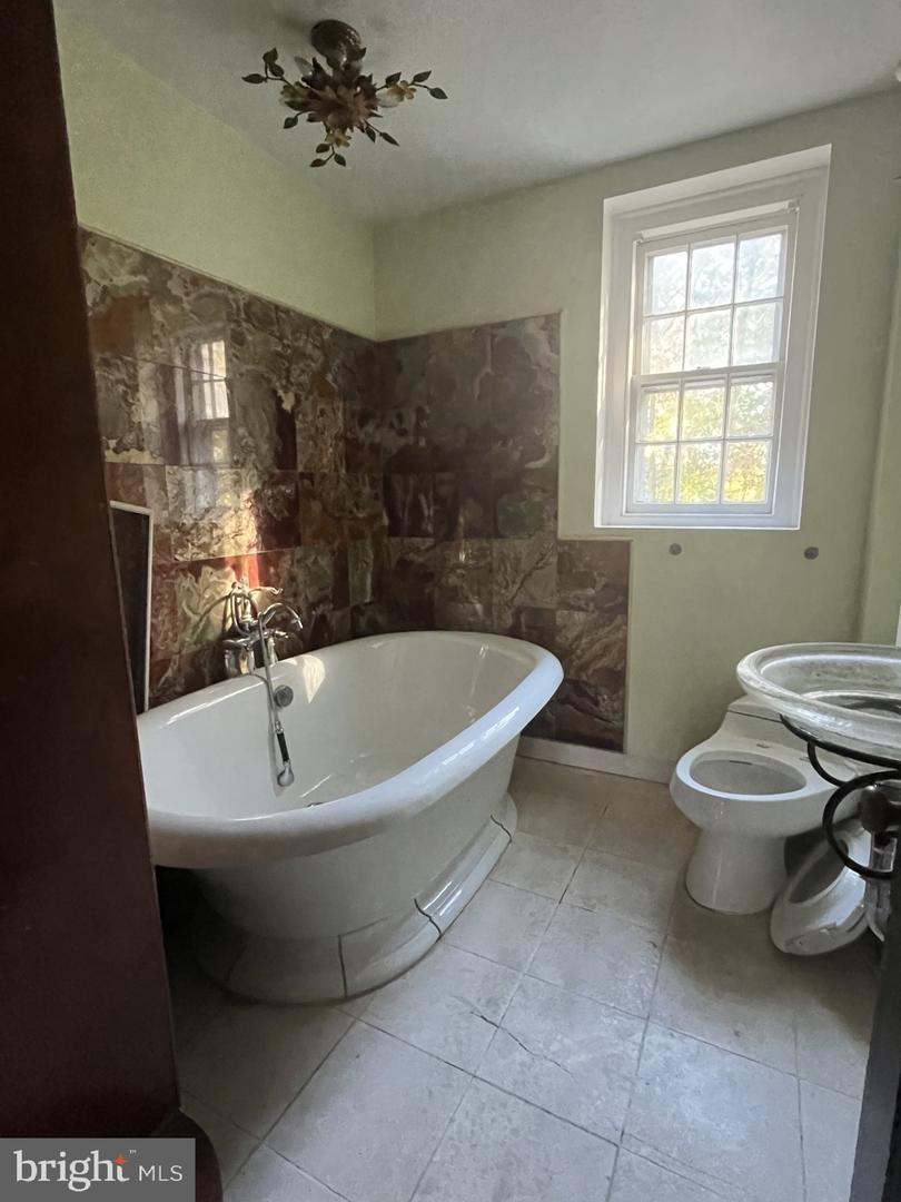 3940 LANGLEY CT NW #A631, WASHINGTON, District Of Columbia 20016, 2 Bedrooms Bedrooms, ,2 BathroomsBathrooms,Residential,For sale,3940 LANGLEY CT NW #A631,DCDC2169690 MLS # DCDC2169690