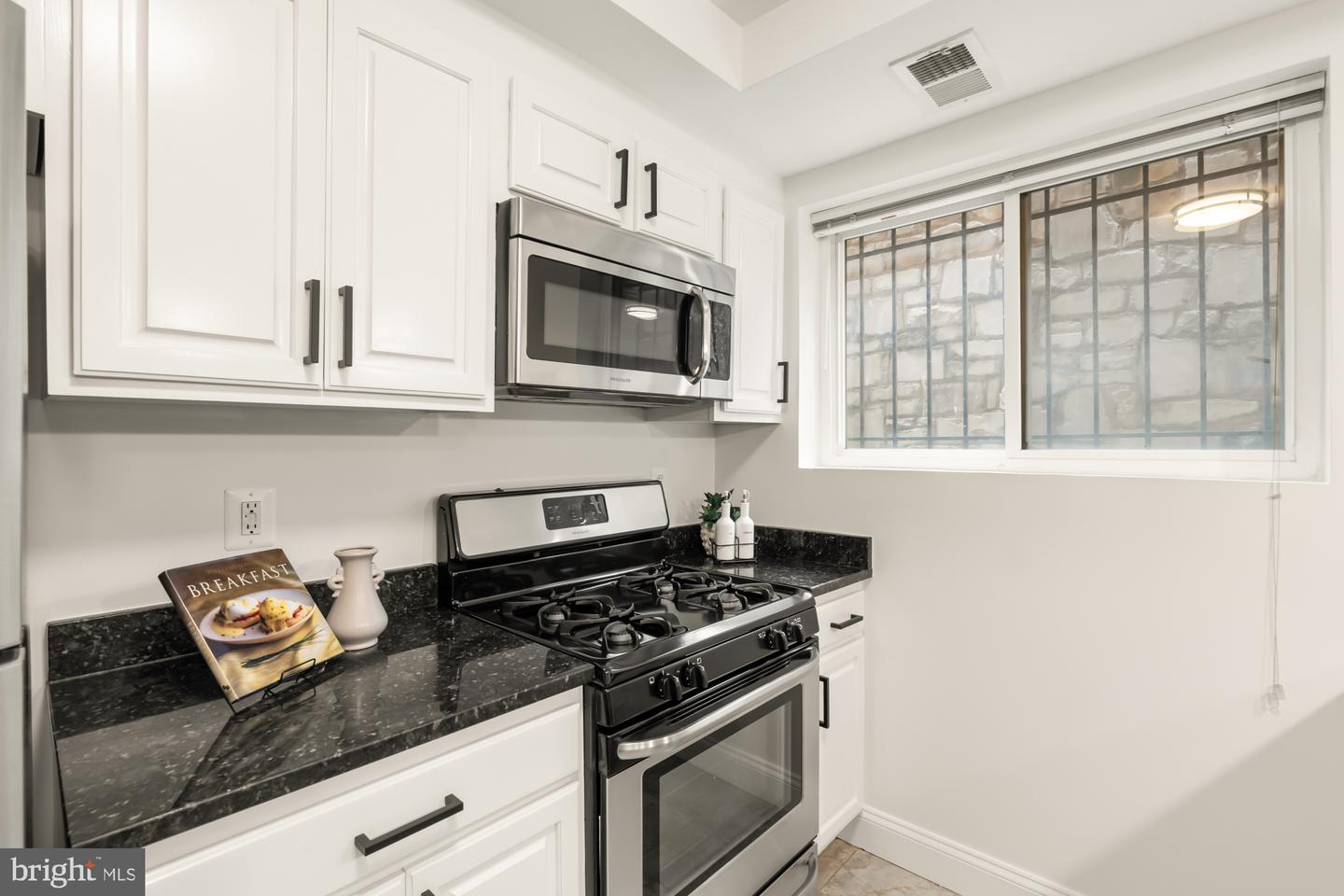 804 TAYLOR ST NW #105, WASHINGTON, District Of Columbia 20011, 1 Bedroom Bedrooms, ,1 BathroomBathrooms,Residential,For sale,804 TAYLOR ST NW #105,DCDC2176978 MLS # DCDC2176978