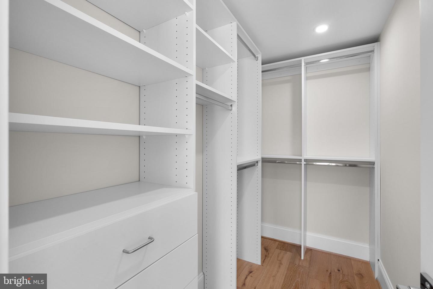 3710 S ST NW, WASHINGTON, District Of Columbia 20007, 4 Bedrooms Bedrooms, ,5 BathroomsBathrooms,Residential,For sale,3710 S ST NW,DCDC2172400 MLS # DCDC2172400