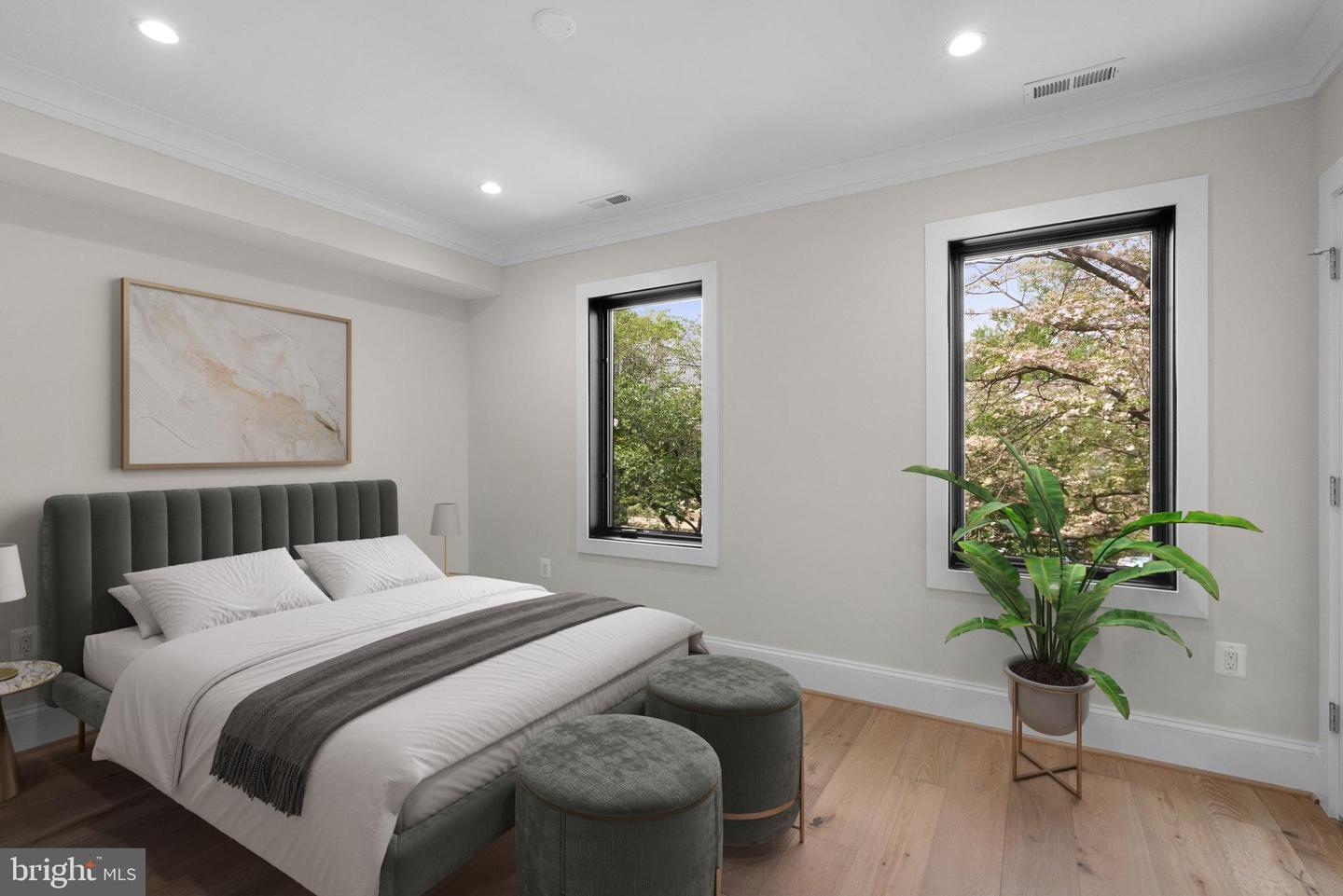 3710 S ST NW, WASHINGTON, District Of Columbia 20007, 4 Bedrooms Bedrooms, ,5 BathroomsBathrooms,Residential,For sale,3710 S ST NW,DCDC2172400 MLS # DCDC2172400