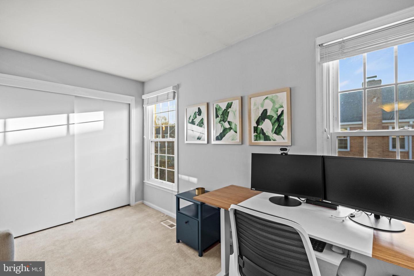 2512 S ARLINGTON MILL DR #5, ARLINGTON, Virginia 22206, 3 Bedrooms Bedrooms, ,2 BathroomsBathrooms,Residential,For sale,2512 S ARLINGTON MILL DR #5,VAAR2053348 MLS # VAAR2053348