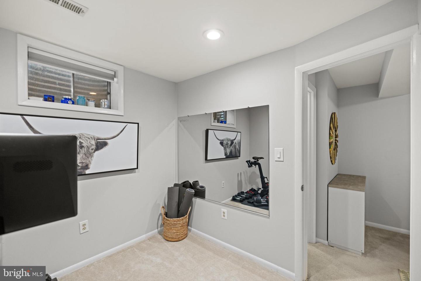 2512 S ARLINGTON MILL DR #5, ARLINGTON, Virginia 22206, 3 Bedrooms Bedrooms, ,2 BathroomsBathrooms,Residential,For sale,2512 S ARLINGTON MILL DR #5,VAAR2053348 MLS # VAAR2053348