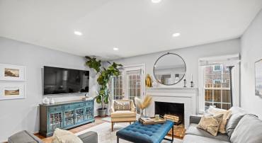 2512 S ARLINGTON MILL DR #5, ARLINGTON, Virginia 22206, 3 Bedrooms Bedrooms, ,2 BathroomsBathrooms,Residential,For sale,2512 S ARLINGTON MILL DR #5,VAAR2053348 MLS # VAAR2053348