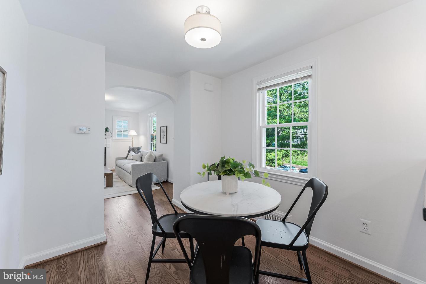 3912 6TH ST S, ARLINGTON, Virginia 22204, 3 Bedrooms Bedrooms, ,3 BathroomsBathrooms,Residential,For sale,3912 6TH ST S,VAAR2053366 MLS # VAAR2053366