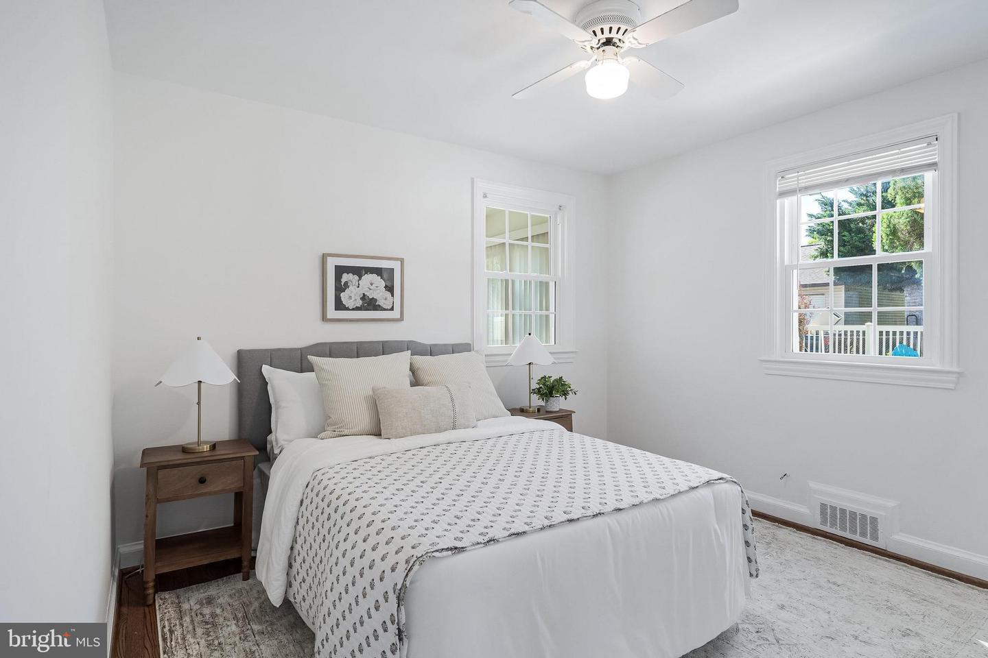 3912 6TH ST S, ARLINGTON, Virginia 22204, 3 Bedrooms Bedrooms, ,3 BathroomsBathrooms,Residential,For sale,3912 6TH ST S,VAAR2053366 MLS # VAAR2053366