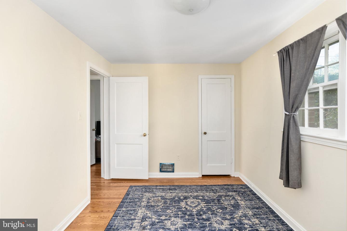 6510 OAKWOOD DR, FALLS CHURCH, Virginia 22041, 4 Bedrooms Bedrooms, ,2 BathroomsBathrooms,Residential,For sale,6510 OAKWOOD DR,VAFX2222664 MLS # VAFX2222664