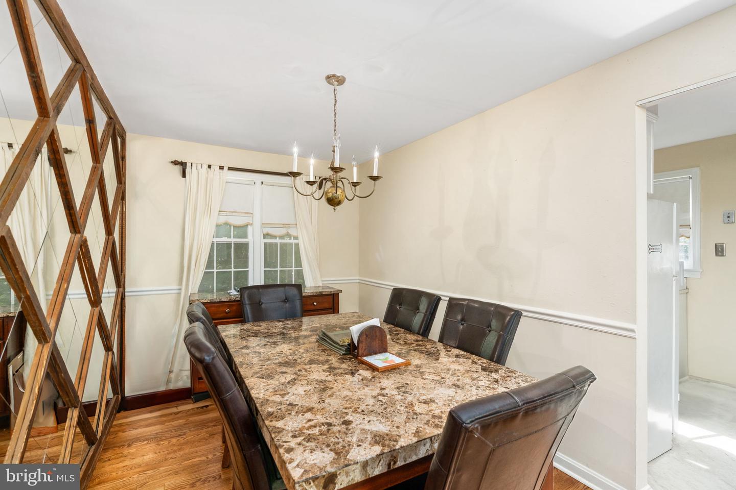 6510 OAKWOOD DR, FALLS CHURCH, Virginia 22041, 4 Bedrooms Bedrooms, ,2 BathroomsBathrooms,Residential,For sale,6510 OAKWOOD DR,VAFX2222664 MLS # VAFX2222664