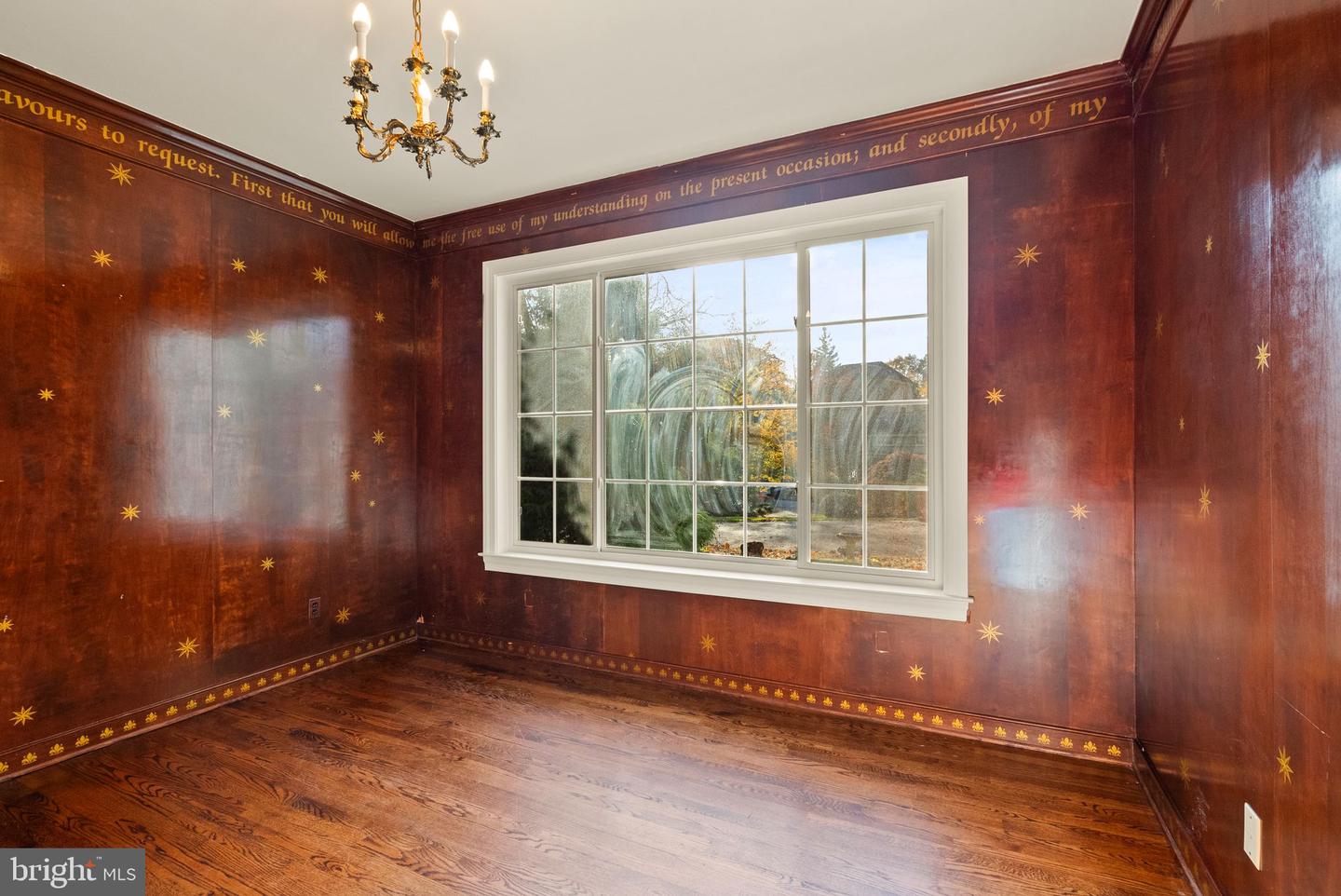 4015 N RANDOLPH ST, ARLINGTON, Virginia 22207, 6 Bedrooms Bedrooms, ,5 BathroomsBathrooms,Residential,For sale,4015 N RANDOLPH ST,VAAR2054114 MLS # VAAR2054114