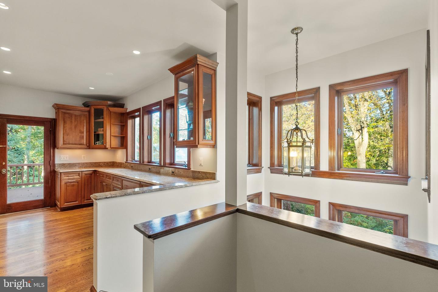 4015 N RANDOLPH ST, ARLINGTON, Virginia 22207, 6 Bedrooms Bedrooms, ,5 BathroomsBathrooms,Residential,For sale,4015 N RANDOLPH ST,VAAR2054114 MLS # VAAR2054114