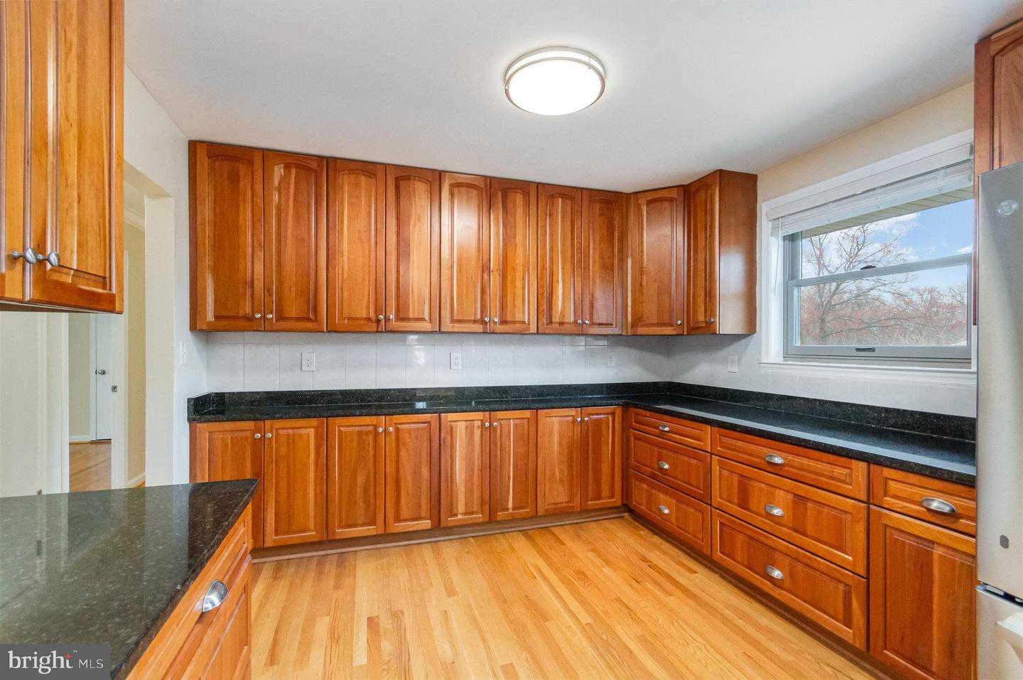 7700 ARLEN ST, ANNANDALE, Virginia 22003, 4 Bedrooms Bedrooms, ,3 BathroomsBathrooms,Residential,For sale,7700 ARLEN ST,VAFX2224856 MLS # VAFX2224856