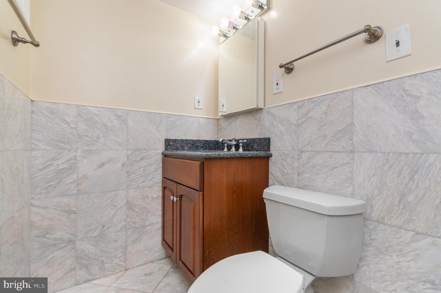 7700 ARLEN ST, ANNANDALE, Virginia 22003, 4 Bedrooms Bedrooms, ,3 BathroomsBathrooms,Residential,For sale,7700 ARLEN ST,VAFX2224856 MLS # VAFX2224856