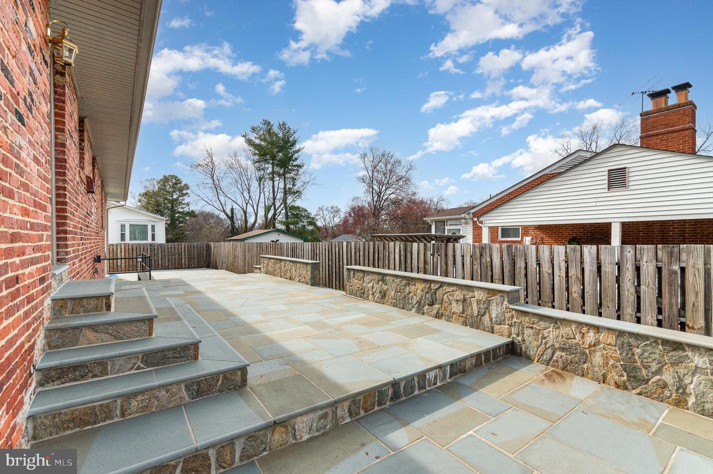 7700 ARLEN ST, ANNANDALE, Virginia 22003, 4 Bedrooms Bedrooms, ,3 BathroomsBathrooms,Residential,For sale,7700 ARLEN ST,VAFX2224856 MLS # VAFX2224856