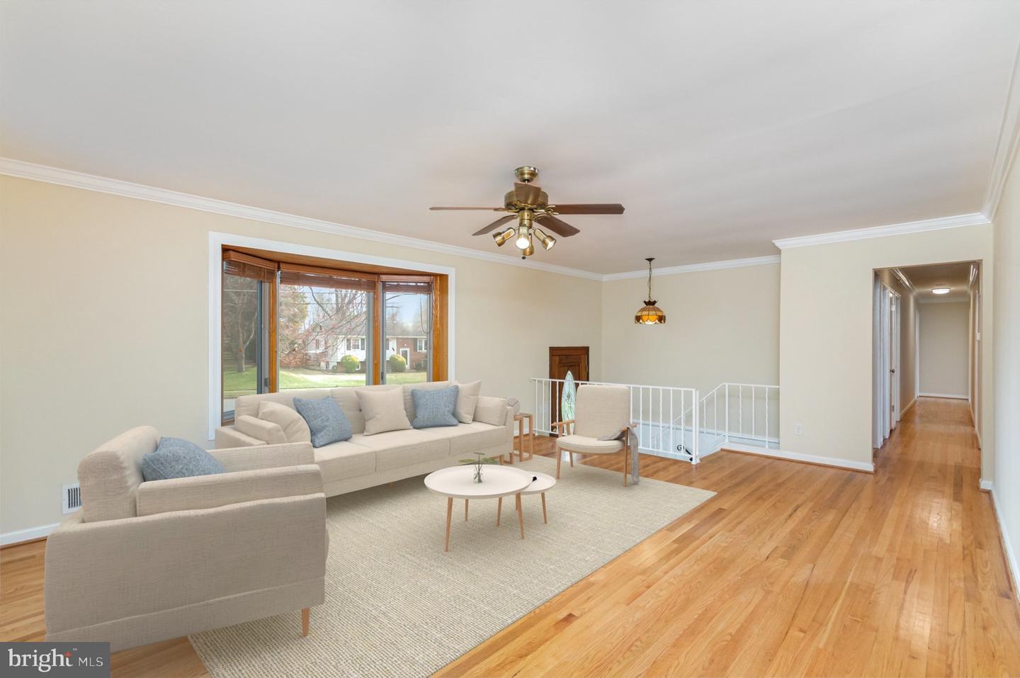 7700 ARLEN ST, ANNANDALE, Virginia 22003, 4 Bedrooms Bedrooms, ,3 BathroomsBathrooms,Residential,For sale,7700 ARLEN ST,VAFX2224856 MLS # VAFX2224856
