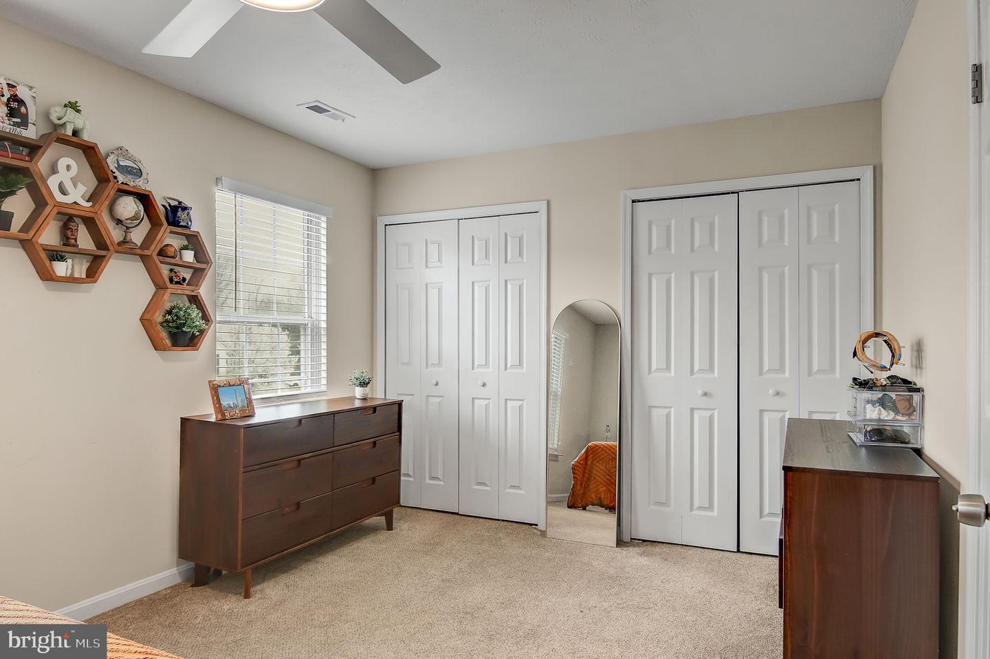 402 CABIN CT, STAFFORD, Virginia 22554, 3 Bedrooms Bedrooms, ,2 BathroomsBathrooms,Residential,For sale,402 CABIN CT,VAST2036384 MLS # VAST2036384