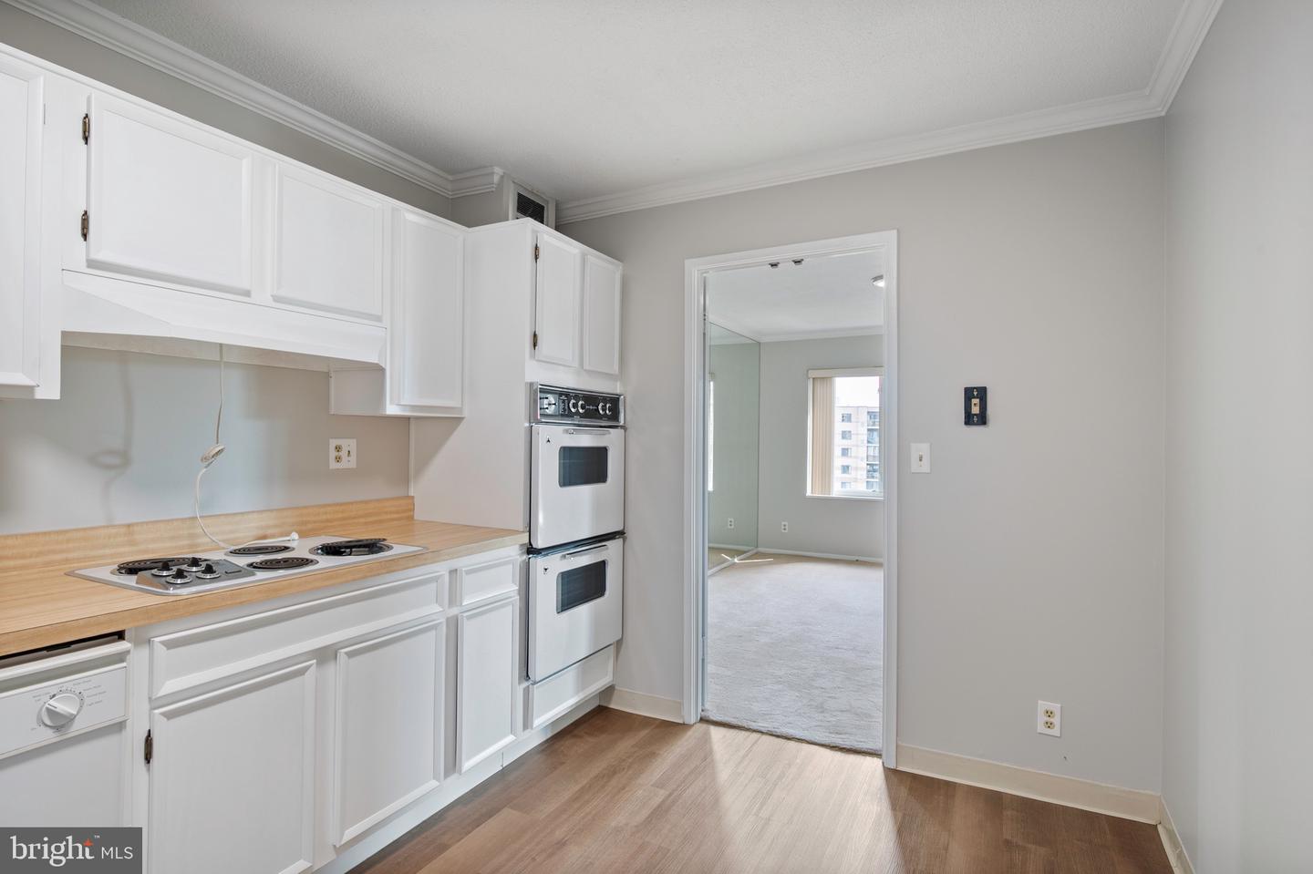 8350 GREENSBORO DR #709, MCLEAN, Virginia 22102, 1 Bedroom Bedrooms, ,1 BathroomBathrooms,Residential,For sale,8350 GREENSBORO DR #709,VAFX2225500 MLS # VAFX2225500