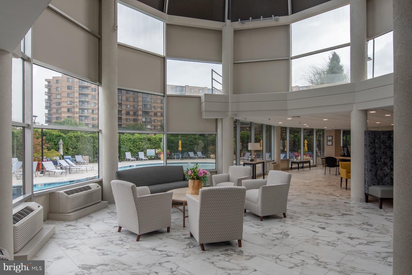 8350 GREENSBORO DR #709, MCLEAN, Virginia 22102, 1 Bedroom Bedrooms, ,1 BathroomBathrooms,Residential,For sale,8350 GREENSBORO DR #709,VAFX2225500 MLS # VAFX2225500