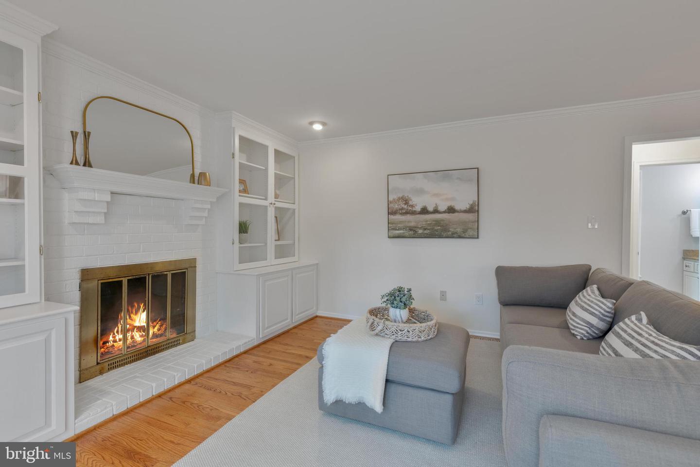 11800 QUARTER HORSE CT, OAKTON, Virginia 22124, 4 Bedrooms Bedrooms, ,3 BathroomsBathrooms,Residential,For sale,11800 QUARTER HORSE CT,VAFX2226910 MLS # VAFX2226910