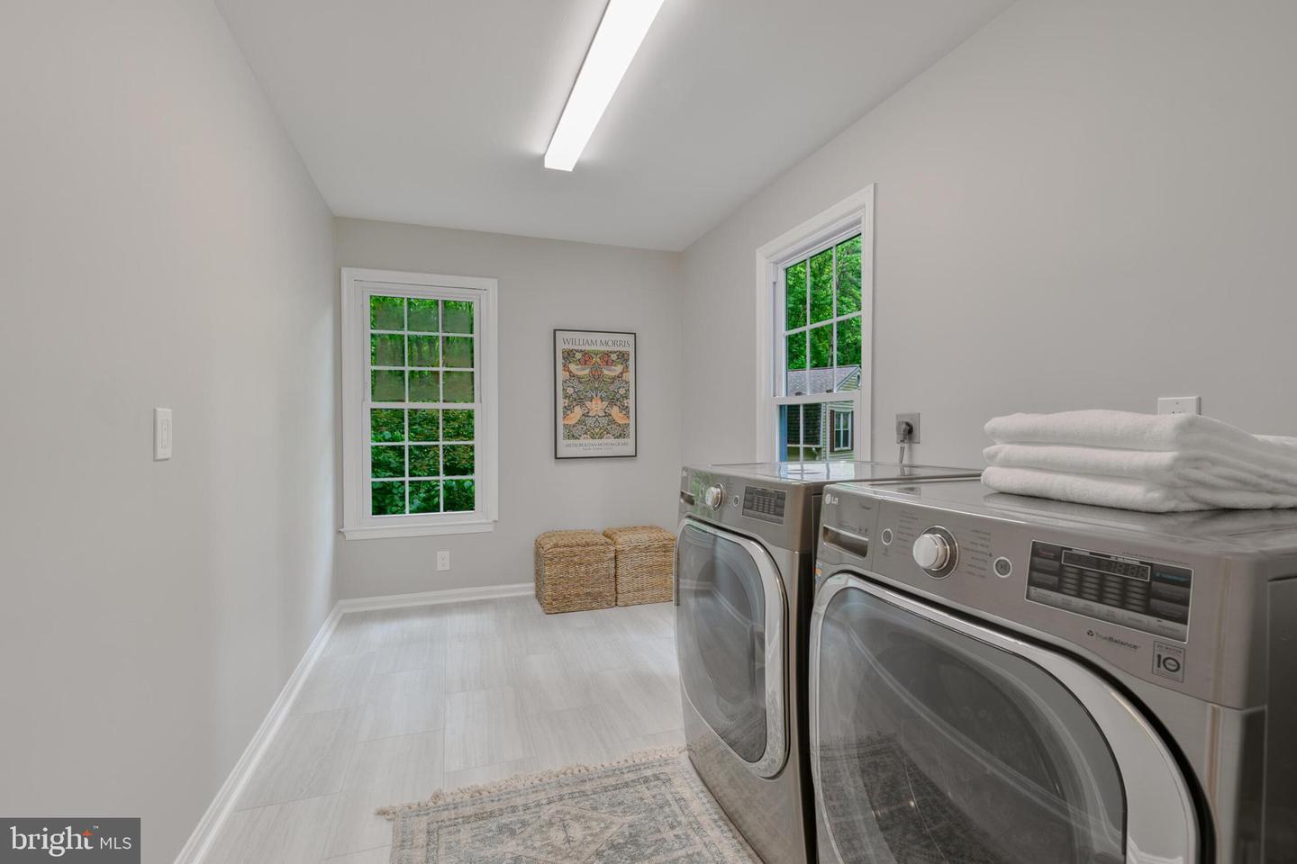 11800 QUARTER HORSE CT, OAKTON, Virginia 22124, 4 Bedrooms Bedrooms, ,3 BathroomsBathrooms,Residential,For sale,11800 QUARTER HORSE CT,VAFX2226910 MLS # VAFX2226910