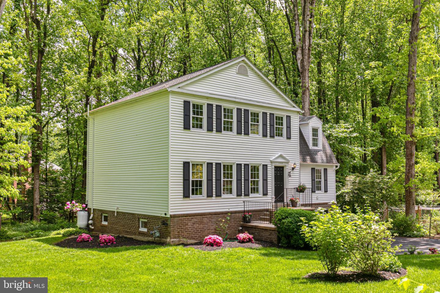 11800 QUARTER HORSE CT, OAKTON, Virginia 22124, 4 Bedrooms Bedrooms, ,3 BathroomsBathrooms,Residential,For sale,11800 QUARTER HORSE CT,VAFX2226910 MLS # VAFX2226910