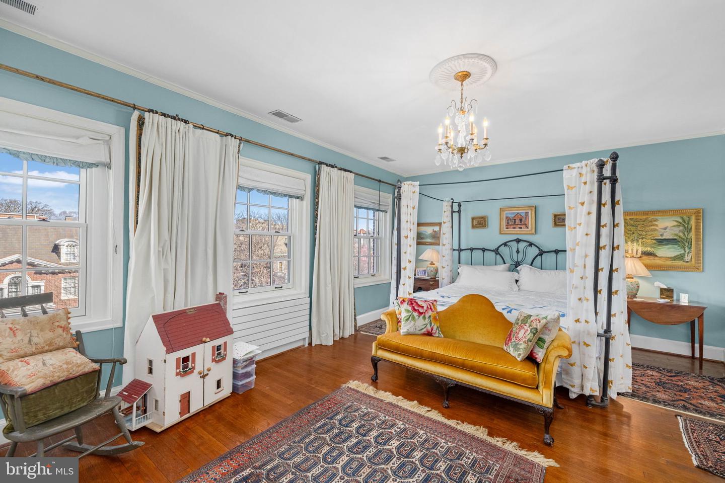 2222 WYOMING AVE NW, WASHINGTON, District Of Columbia 20008, 4 Bedrooms Bedrooms, ,5 BathroomsBathrooms,Residential,For sale,2222 WYOMING AVE NW,DCDC2189138 MLS # DCDC2189138