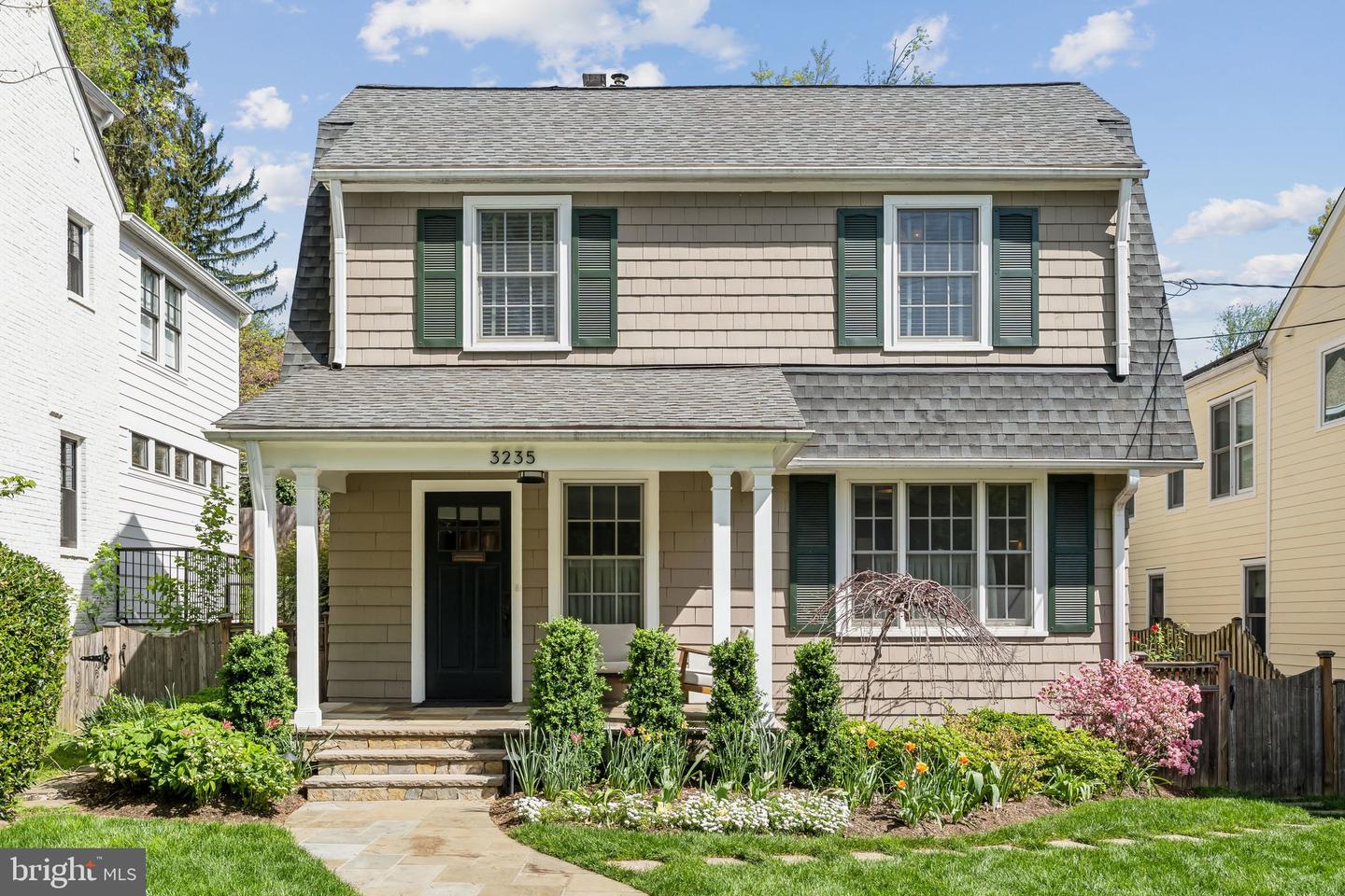 3235 QUESADA ST NW, WASHINGTON, District Of Columbia 20015, 4 Bedrooms Bedrooms, ,4 BathroomsBathrooms,Residential,For sale,3235 QUESADA ST NW,DCDC2189616 MLS # DCDC2189616