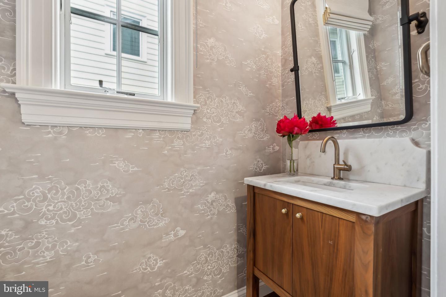 3235 QUESADA ST NW, WASHINGTON, District Of Columbia 20015, 4 Bedrooms Bedrooms, ,4 BathroomsBathrooms,Residential,For sale,3235 QUESADA ST NW,DCDC2189616 MLS # DCDC2189616