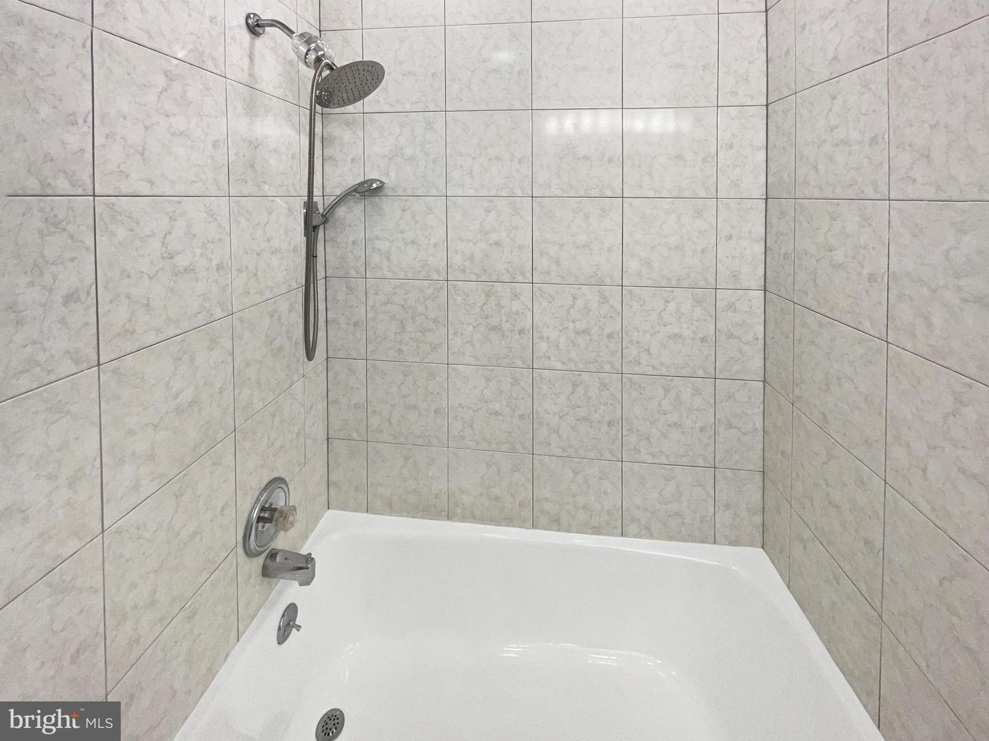 12506 COLBY DR, WOODBRIDGE, Virginia 22192, 4 Bedrooms Bedrooms, ,3 BathroomsBathrooms,Residential,For sale,12506 COLBY DR,VAPW2089510 MLS # VAPW2089510