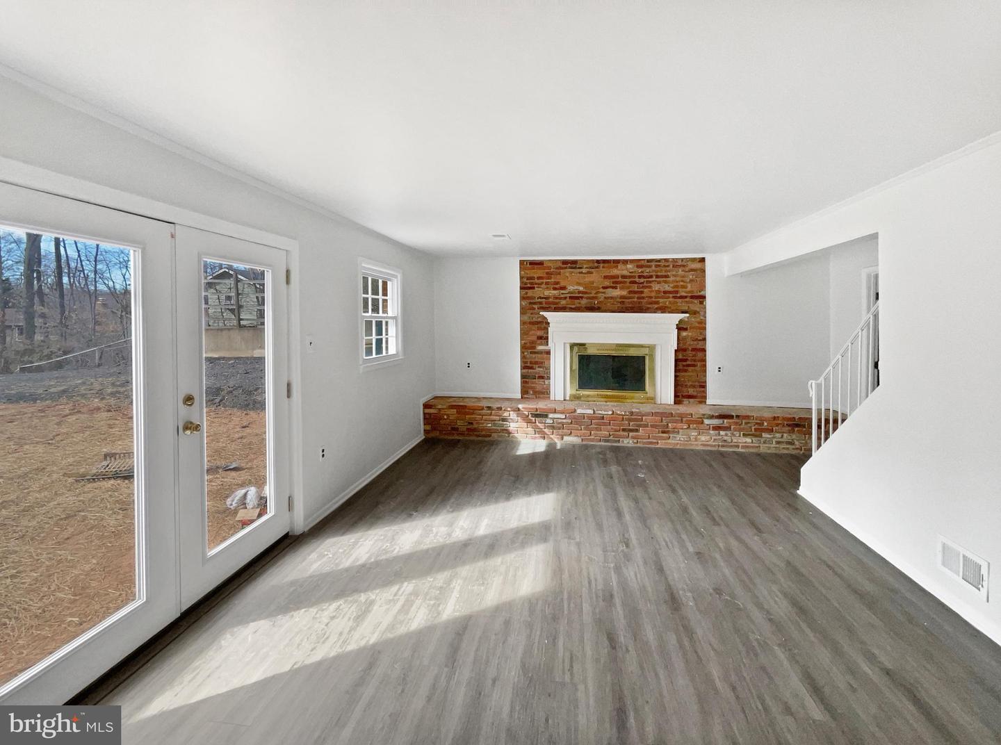 12506 COLBY DR, WOODBRIDGE, Virginia 22192, 4 Bedrooms Bedrooms, ,3 BathroomsBathrooms,Residential,For sale,12506 COLBY DR,VAPW2089510 MLS # VAPW2089510