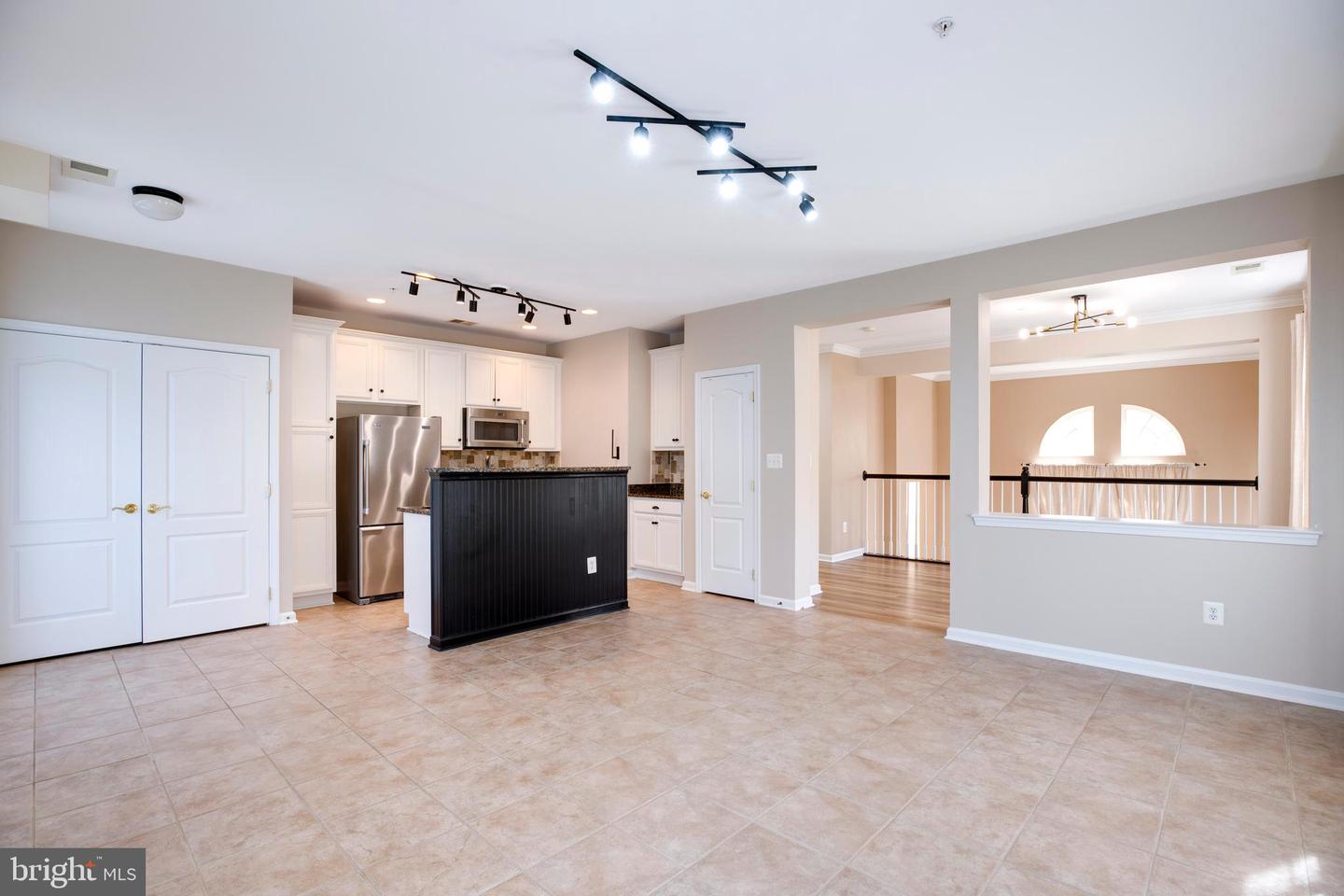 7168 LITTLE THAMES DR, GAINESVILLE, Virginia 20155, 3 Bedrooms Bedrooms, ,2 BathroomsBathrooms,Residential,For sale,7168 LITTLE THAMES DR,VAPW2089612 MLS # VAPW2089612