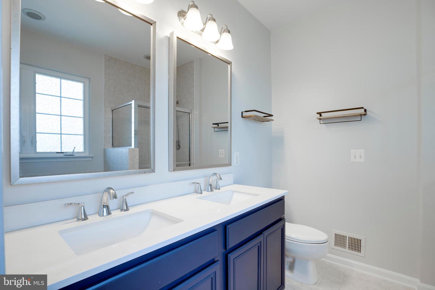 7168 LITTLE THAMES DR, GAINESVILLE, Virginia 20155, 3 Bedrooms Bedrooms, ,2 BathroomsBathrooms,Residential,For sale,7168 LITTLE THAMES DR,VAPW2089612 MLS # VAPW2089612