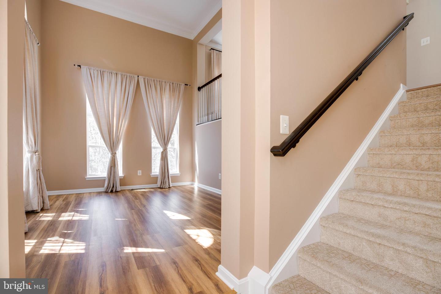 7168 LITTLE THAMES DR, GAINESVILLE, Virginia 20155, 3 Bedrooms Bedrooms, ,2 BathroomsBathrooms,Residential,For sale,7168 LITTLE THAMES DR,VAPW2089612 MLS # VAPW2089612