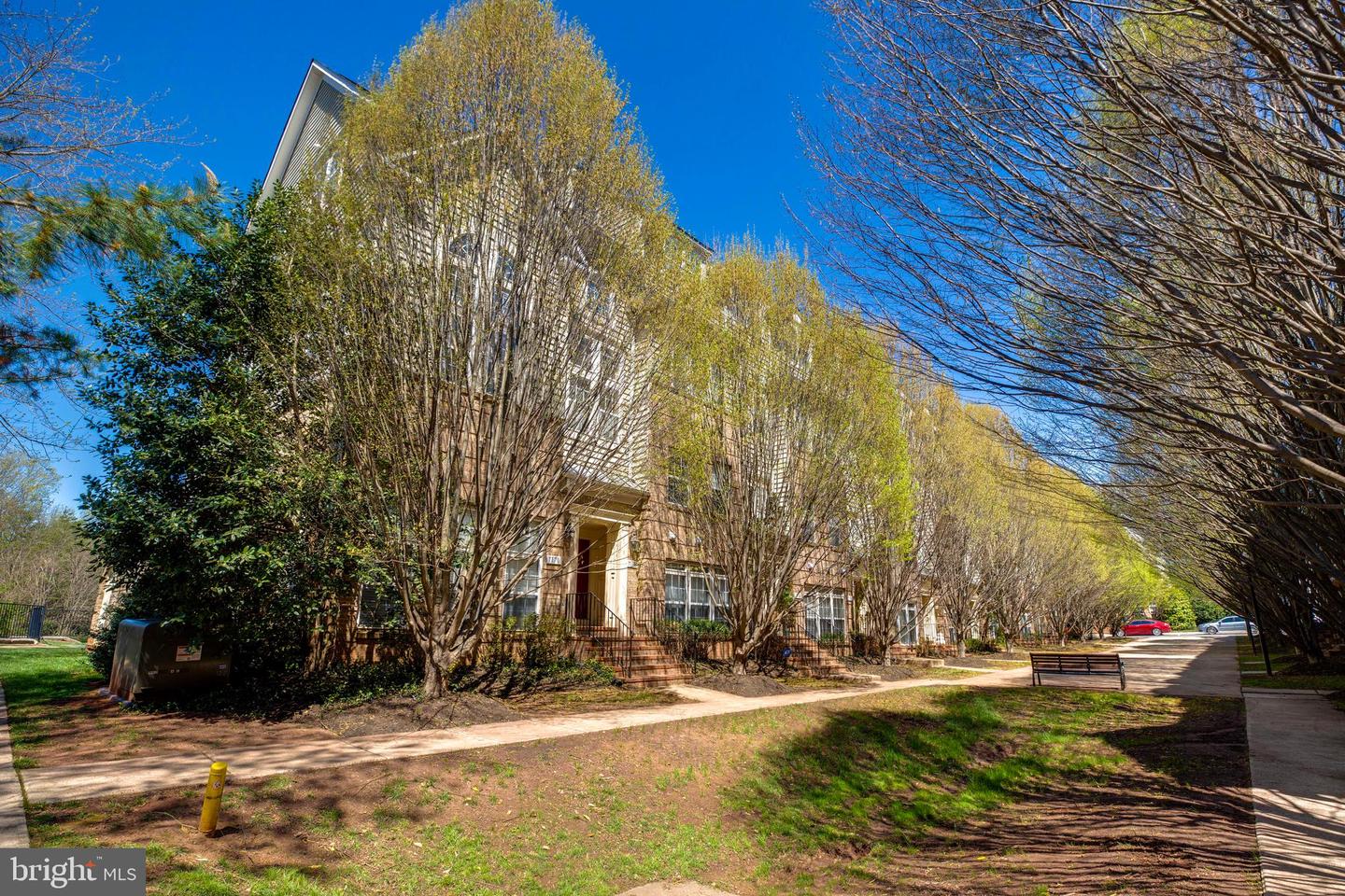 7168 LITTLE THAMES DR, GAINESVILLE, Virginia 20155, 3 Bedrooms Bedrooms, ,2 BathroomsBathrooms,Residential,For sale,7168 LITTLE THAMES DR,VAPW2089612 MLS # VAPW2089612