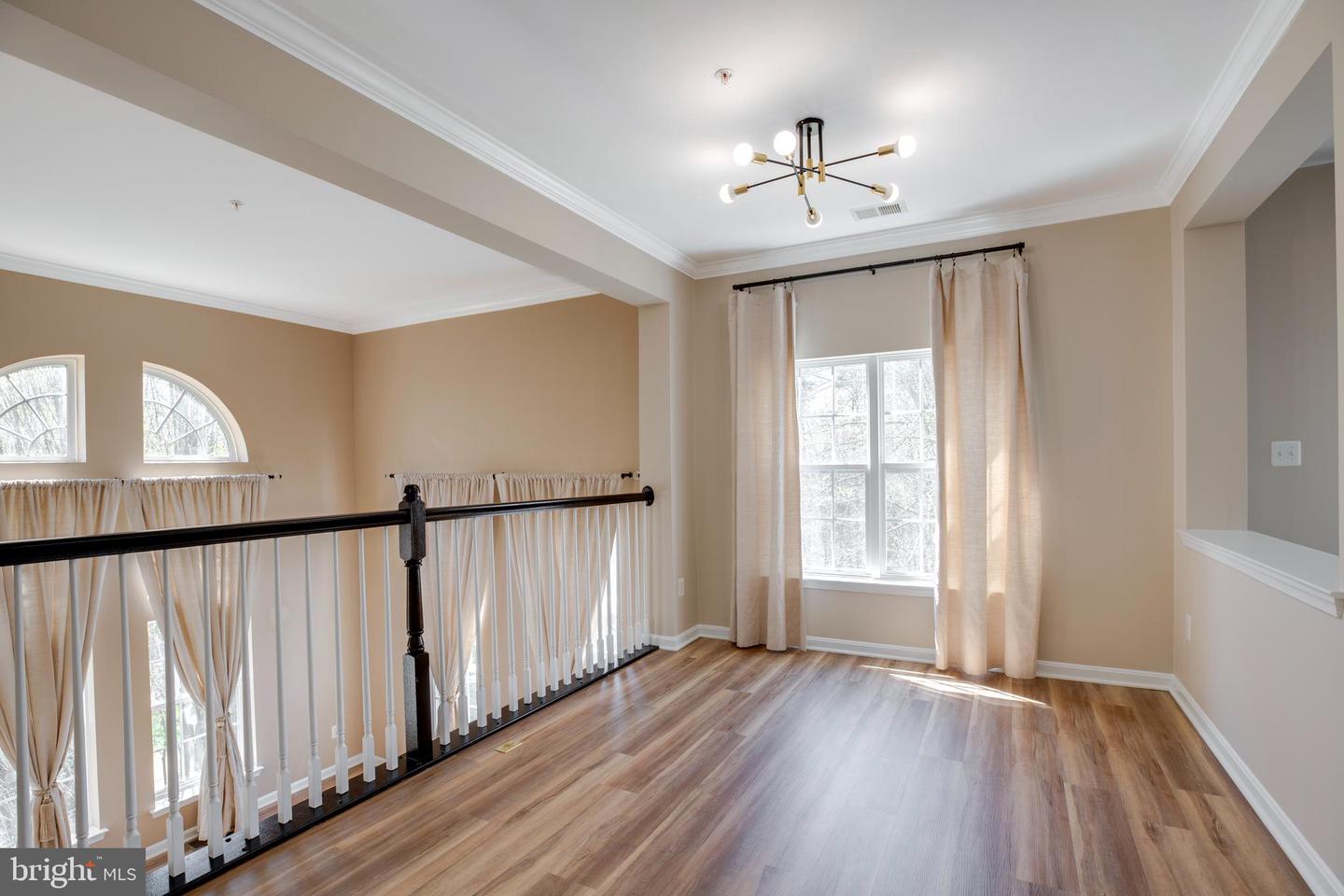 7168 LITTLE THAMES DR, GAINESVILLE, Virginia 20155, 3 Bedrooms Bedrooms, ,2 BathroomsBathrooms,Residential,For sale,7168 LITTLE THAMES DR,VAPW2089612 MLS # VAPW2089612