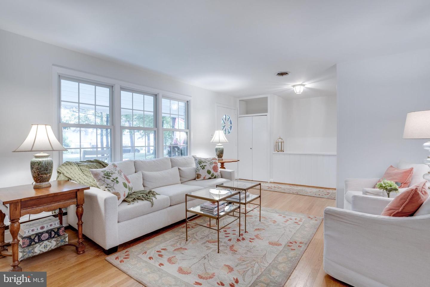8605 VIRGINIA AVE, ANNANDALE, Virginia 22003, 4 Bedrooms Bedrooms, ,3 BathroomsBathrooms,Residential,For sale,8605 VIRGINIA AVE,VAFX2227936 MLS # VAFX2227936