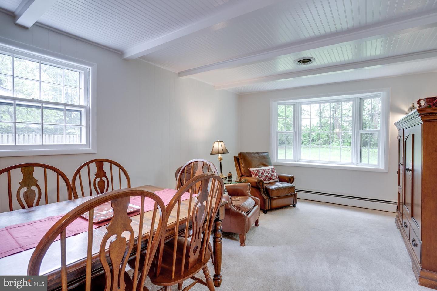 8605 VIRGINIA AVE, ANNANDALE, Virginia 22003, 4 Bedrooms Bedrooms, ,3 BathroomsBathrooms,Residential,For sale,8605 VIRGINIA AVE,VAFX2227936 MLS # VAFX2227936