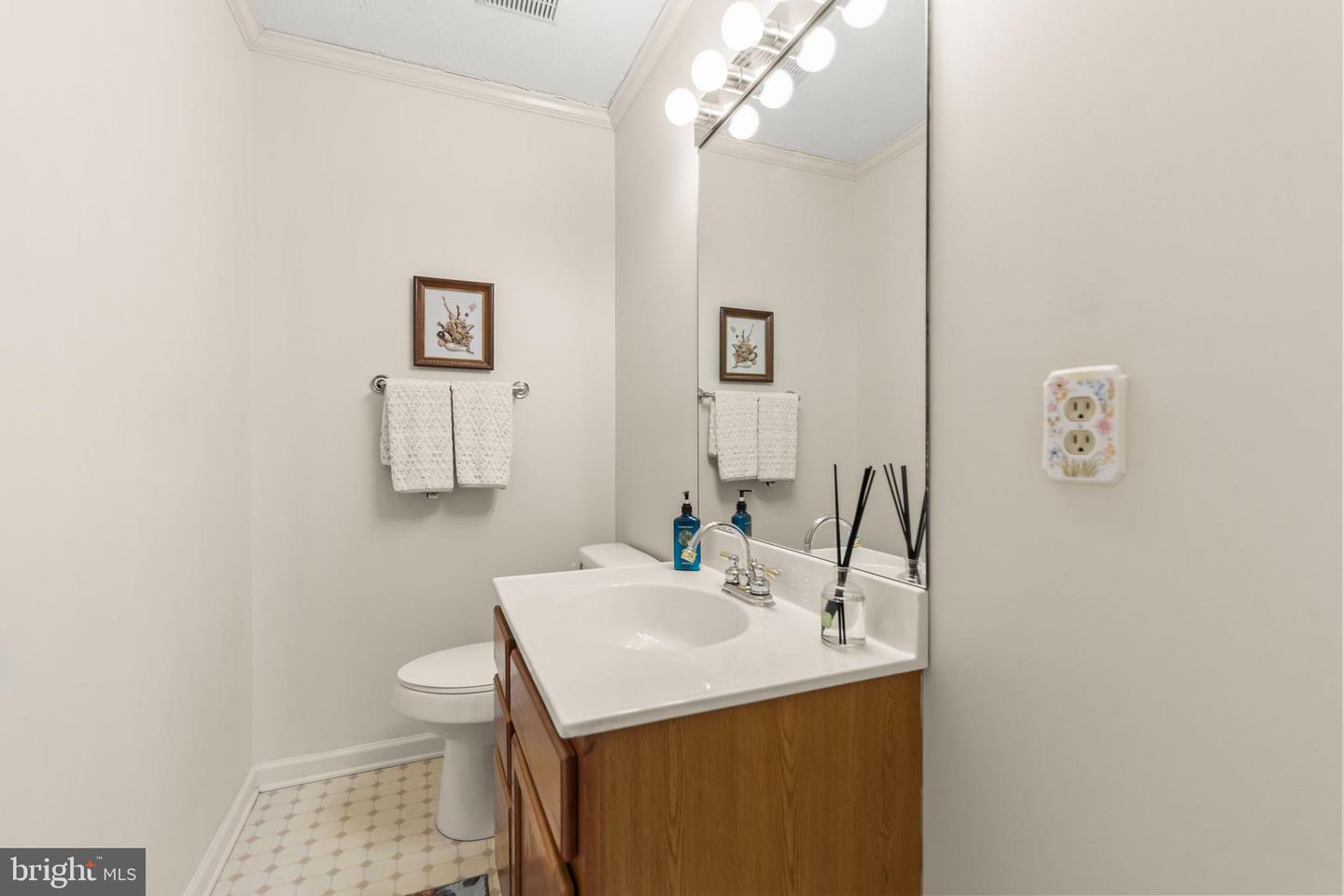 2617 CORNERSTONE CIR, WINCHESTER, Virginia 22601, 2 Bedrooms Bedrooms, ,1 BathroomBathrooms,Residential,For sale,2617 CORNERSTONE CIR,VAWI2007334 MLS # VAWI2007334