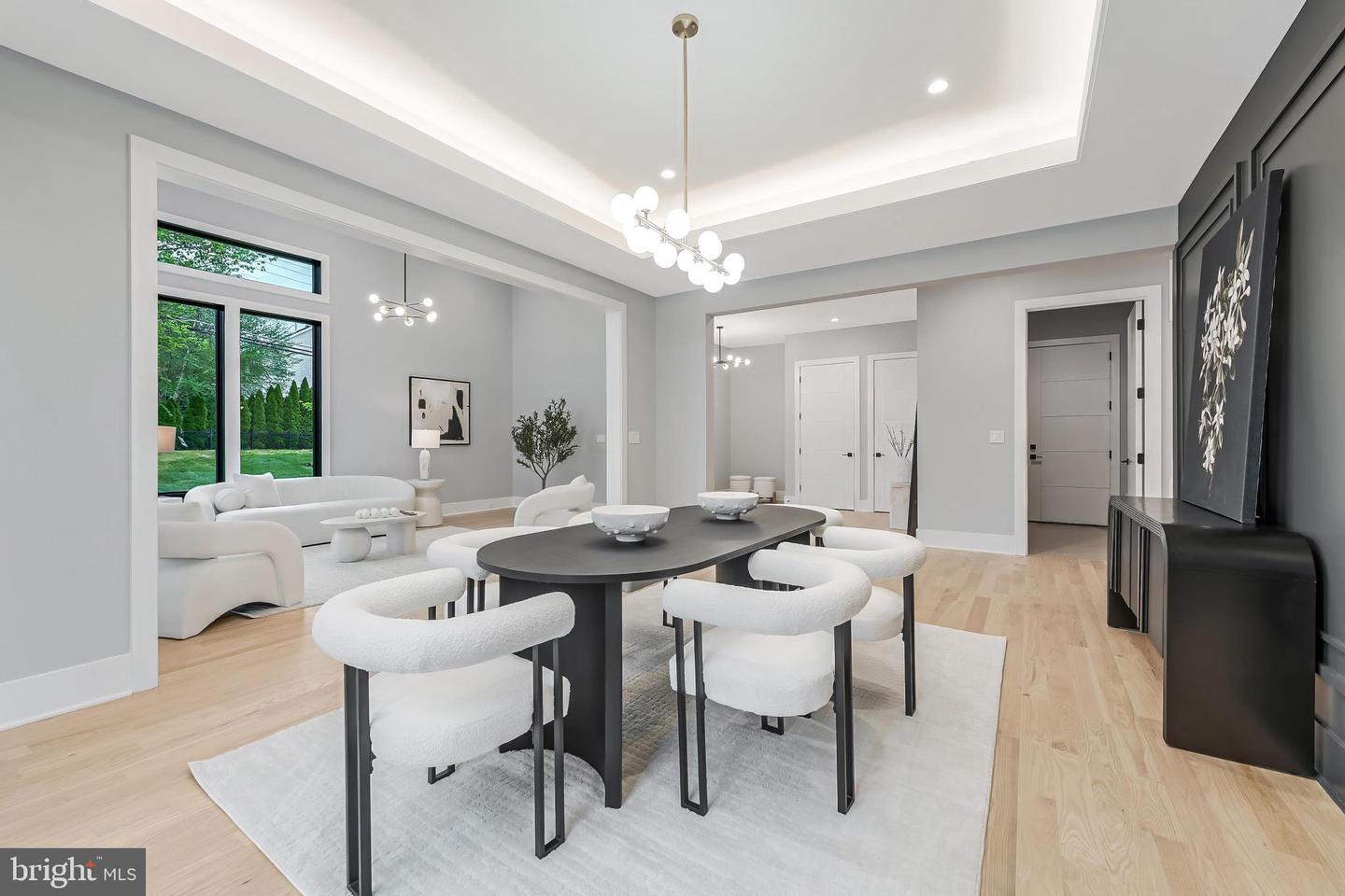 1052 BALLS HILL RD, MCLEAN, Virginia 22101, 6 Bedrooms Bedrooms, ,6 BathroomsBathrooms,Residential,For sale,1052 BALLS HILL RD,VAFX2228376 MLS # VAFX2228376