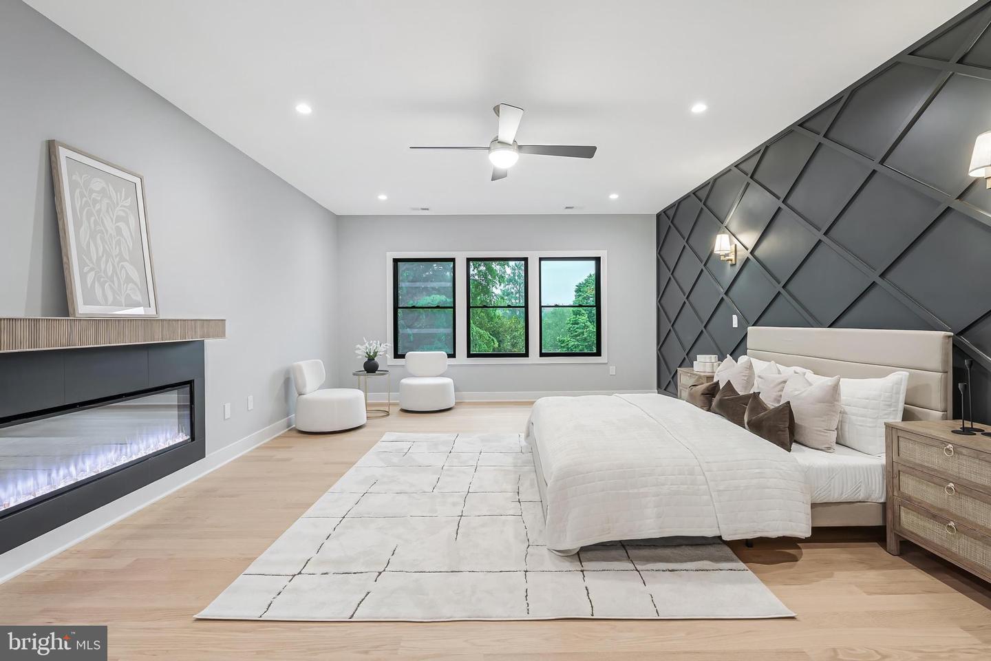1052 BALLS HILL RD, MCLEAN, Virginia 22101, 6 Bedrooms Bedrooms, ,6 BathroomsBathrooms,Residential,For sale,1052 BALLS HILL RD,VAFX2228376 MLS # VAFX2228376