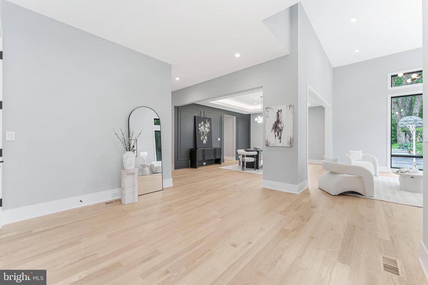 1052 BALLS HILL RD, MCLEAN, Virginia 22101, 6 Bedrooms Bedrooms, ,6 BathroomsBathrooms,Residential,For sale,1052 BALLS HILL RD,VAFX2228376 MLS # VAFX2228376